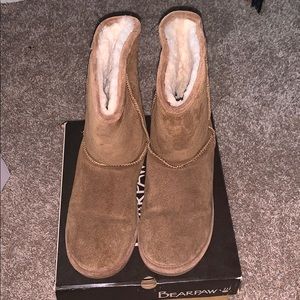 Bear paw boots